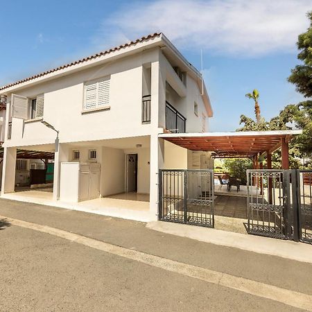 Larnaca Villa Marina Meneou Екстериор снимка