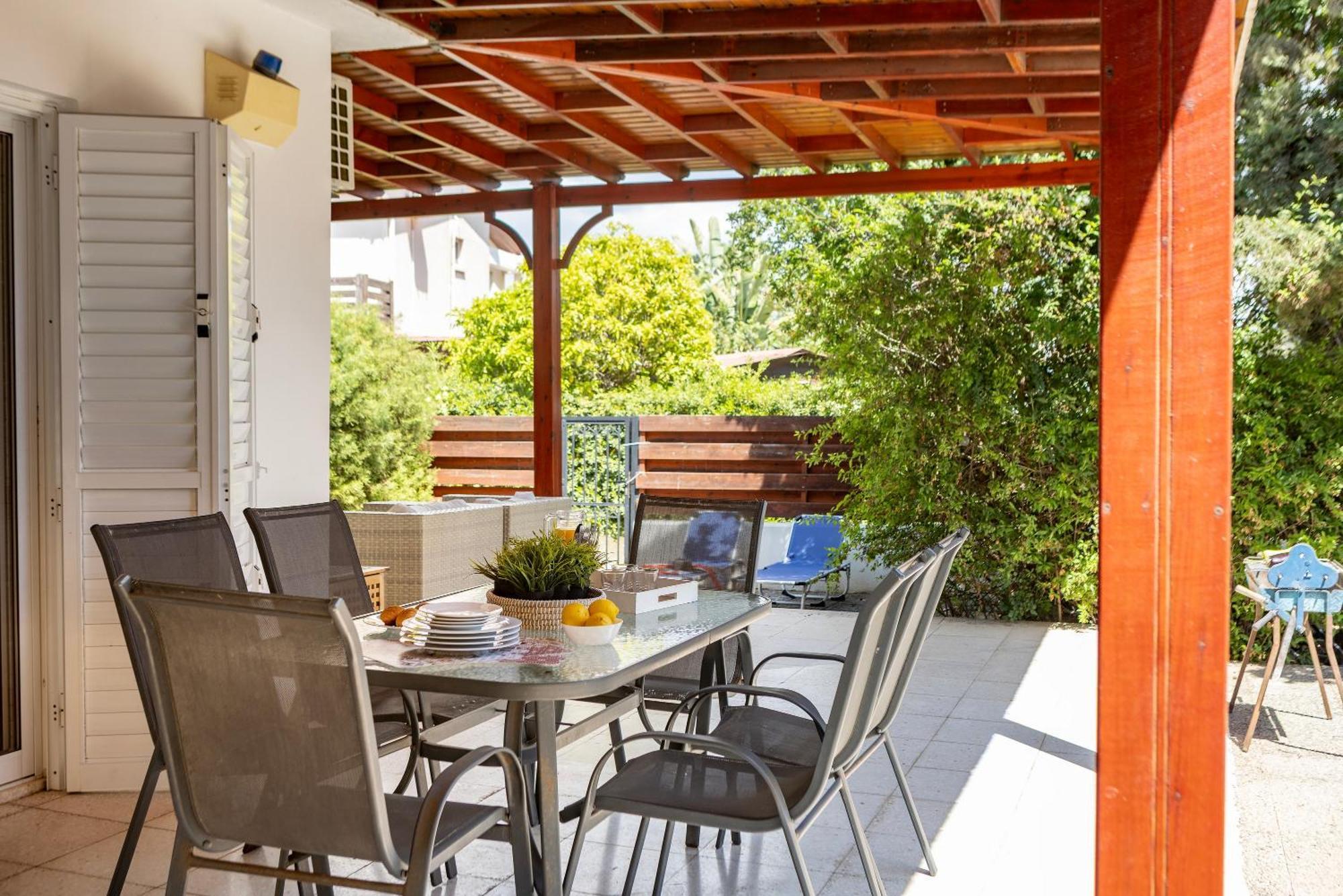 Larnaca Villa Marina Meneou Екстериор снимка
