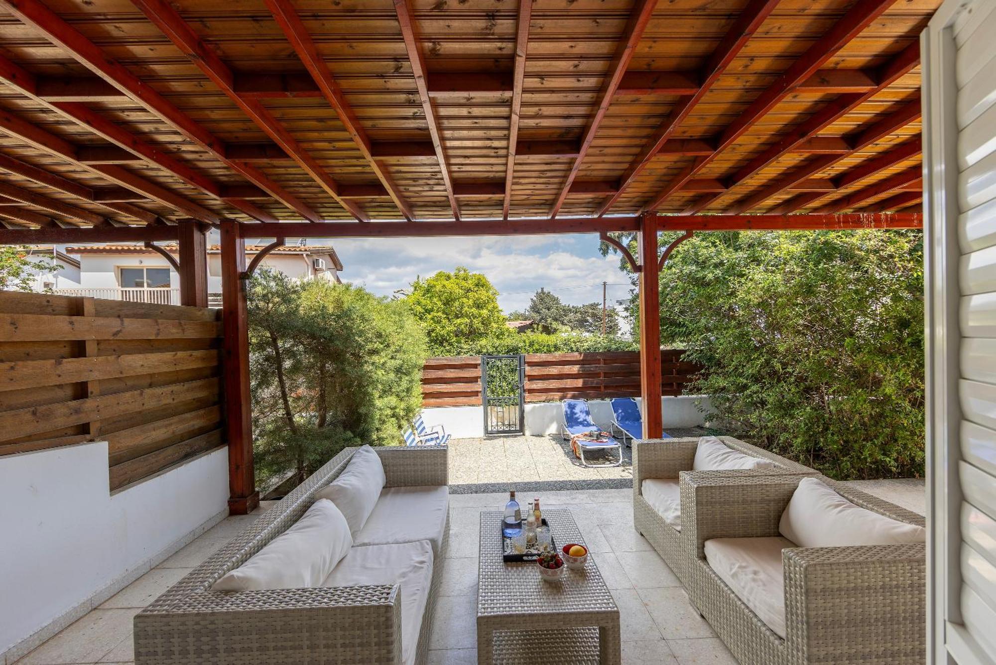 Larnaca Villa Marina Meneou Екстериор снимка