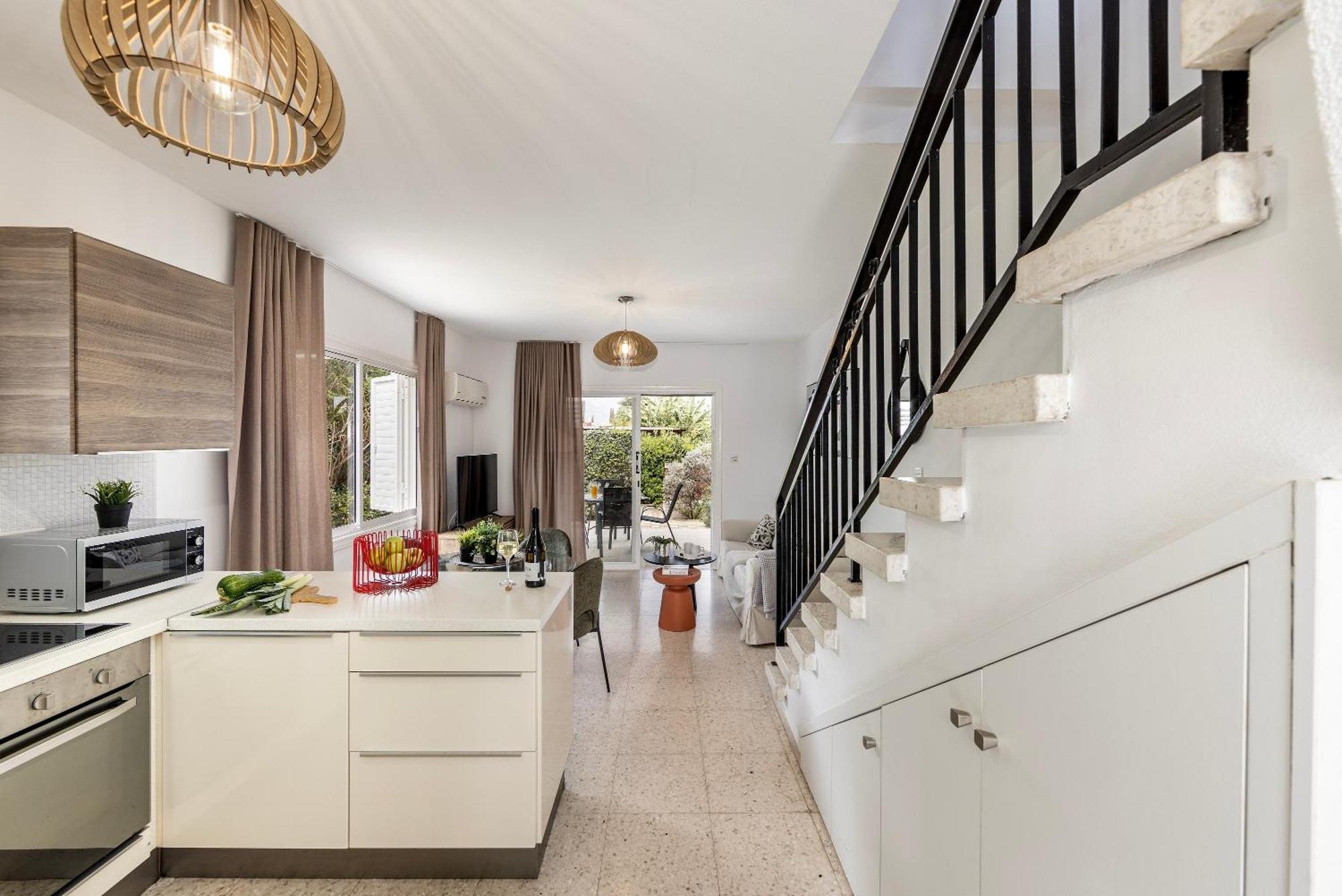 Larnaca Villa Marina Meneou Екстериор снимка