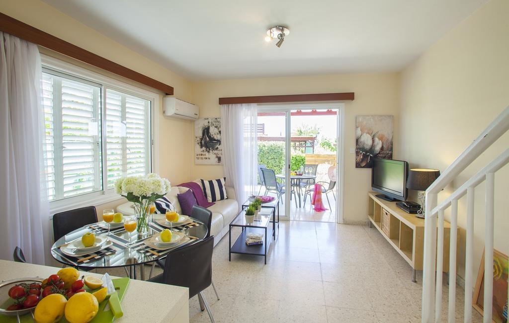 Larnaca Villa Marina Meneou Екстериор снимка